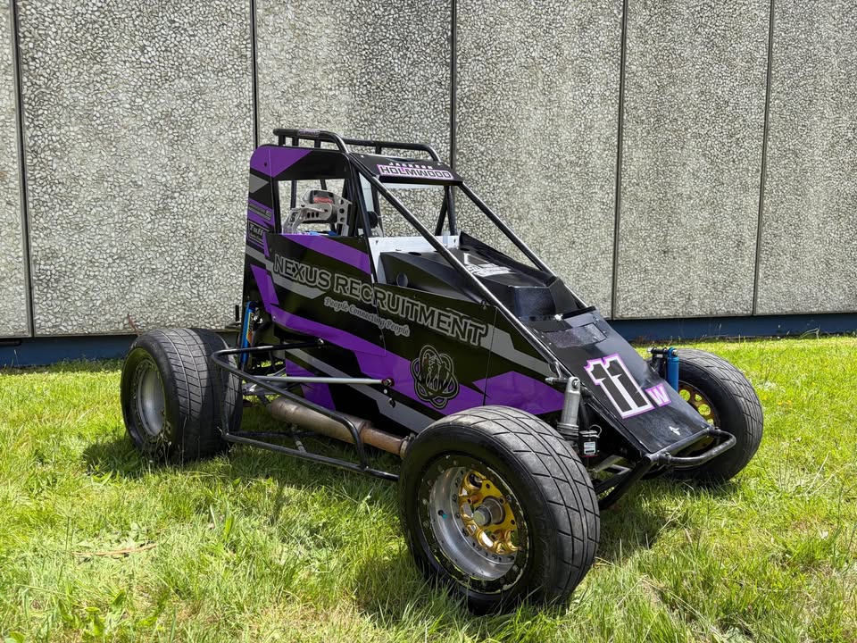 Tq Midget 8